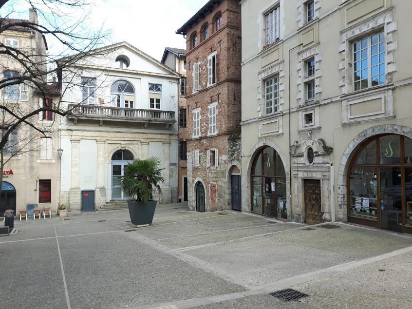 Le Loft Du Chateau Du Roi Cahors Buitenkant foto